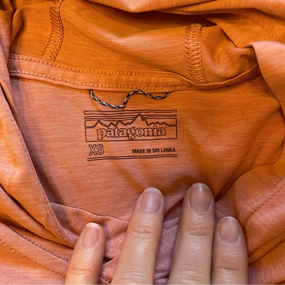 Patagonia Sunshirt hoody XS - Picture 2 of 4